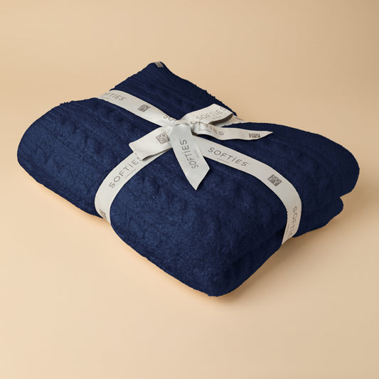Cable Knit Marshmallow Blanket in Midnight