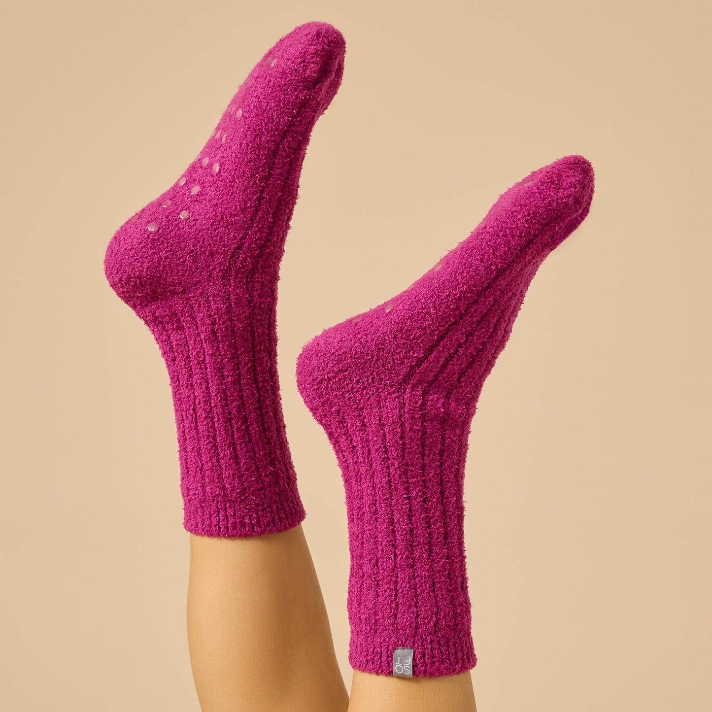 Marshmallow Crew Socks in Magenta