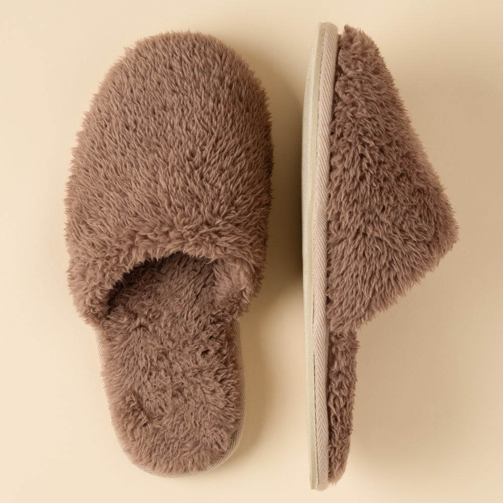 DreamPlush Slippers DreamPlush Slippers in Coco