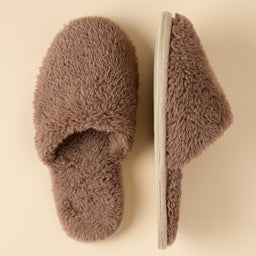 DreamPlush Slippers DreamPlush Slippers in Coco