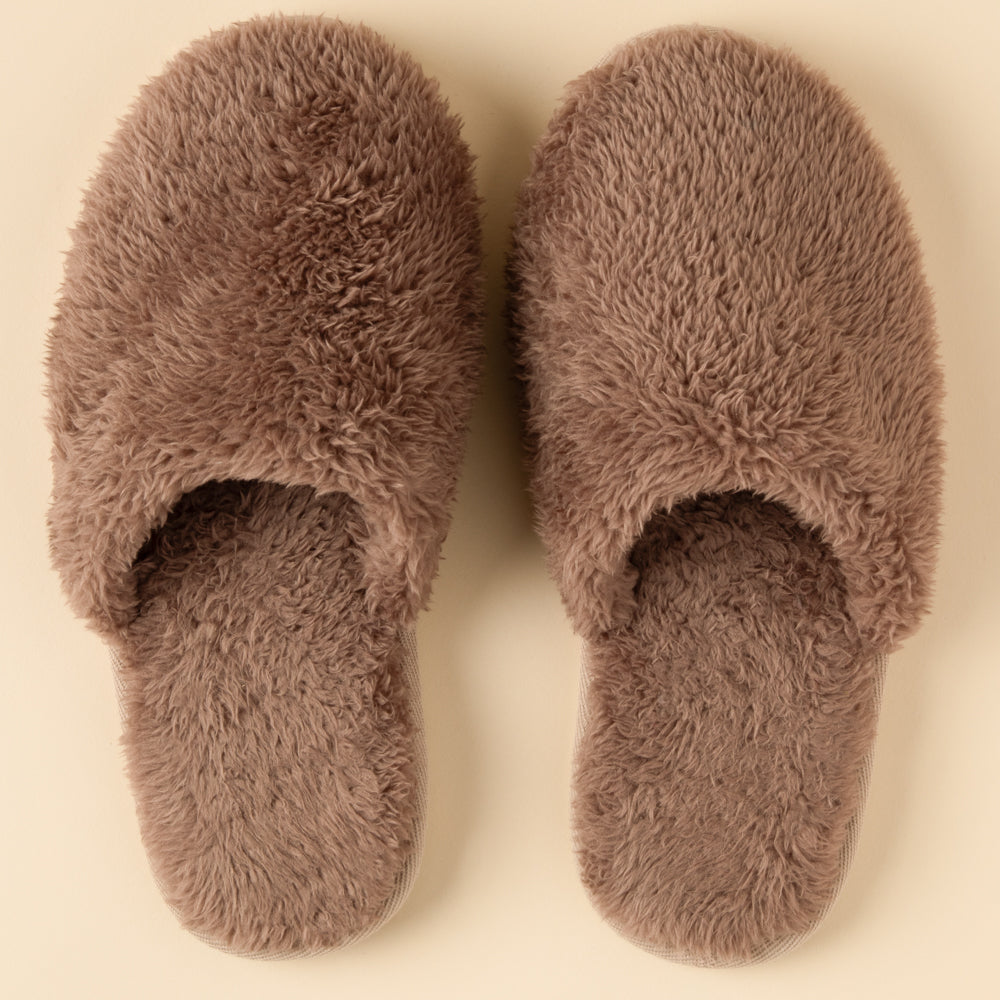 DreamPlush Slippers DreamPlush Slippers in Coco