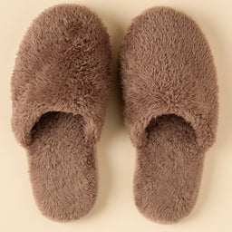 DreamPlush Slippers DreamPlush Slippers in Coco