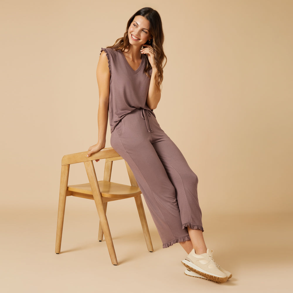 Dream Ruffle V-neck with Cropped Pant in Driftwood