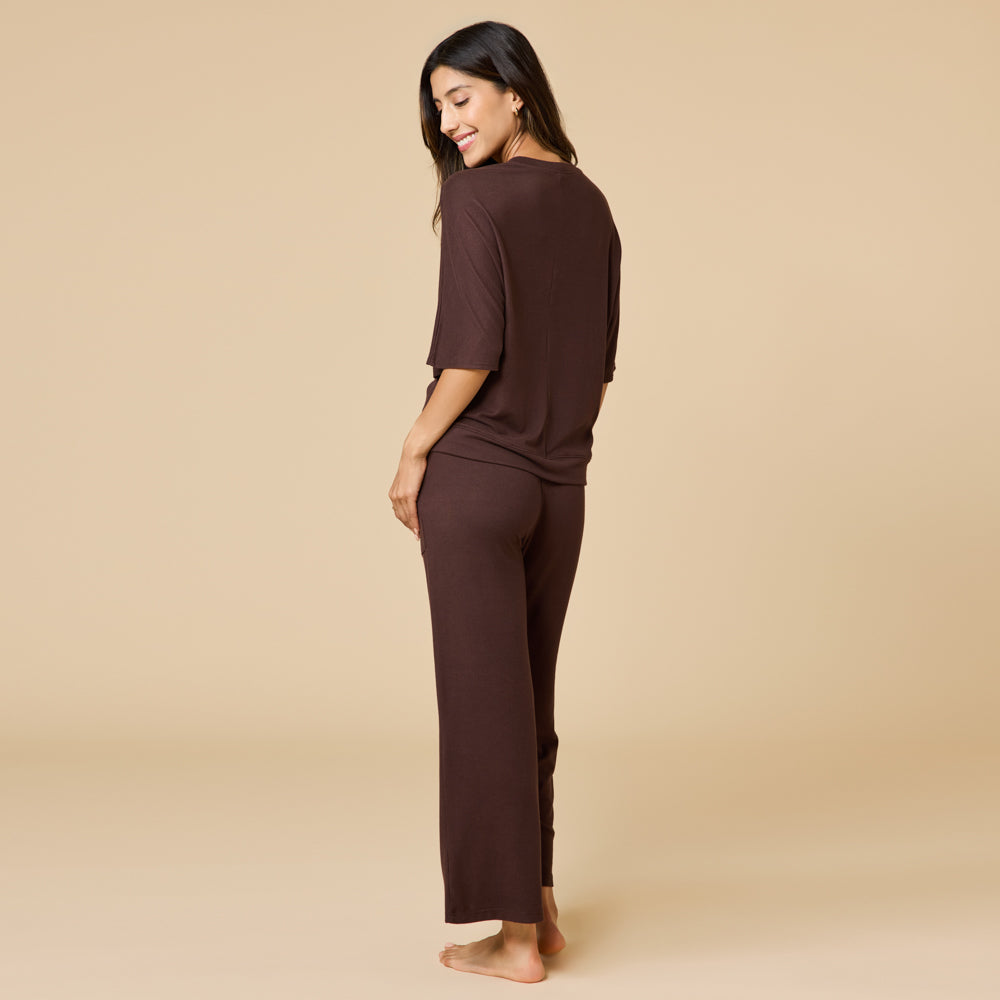 Dream Relaxed V-neck with Capri Lounge Set Espresso