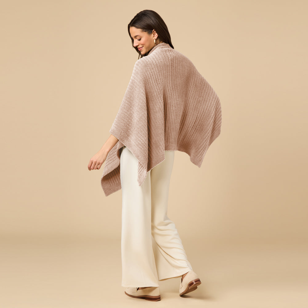 38" Solid Rib Marshmallow Shawl in Coco