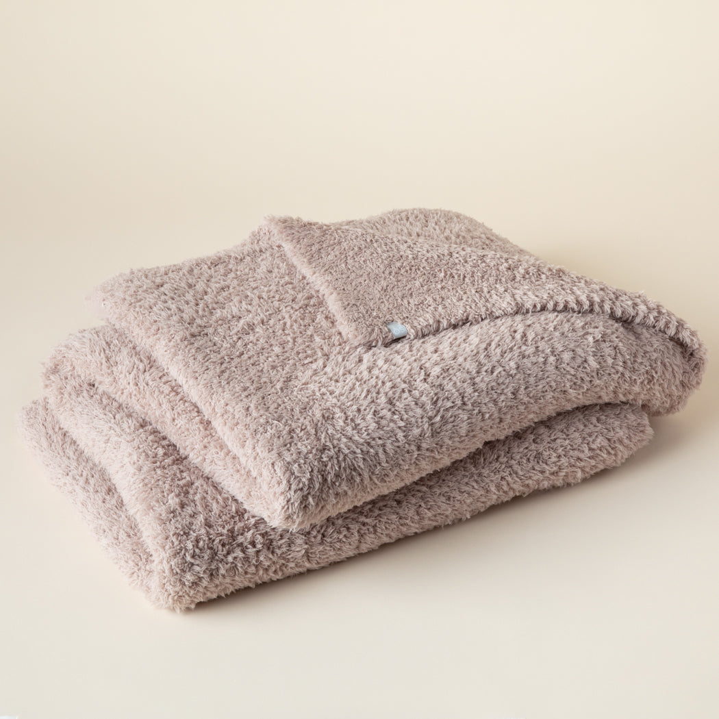 Ultra-Lite Marshmallow 54" x 72" Blanket Ultra-Lite Marshmallow 54" x 72" Blanket in Coco
