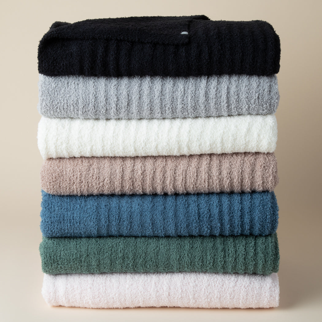 50" x 70" Solid Rib Marshmallow Blanket 50" x 70" Solid Rib Marshmallow Blanket in Grey