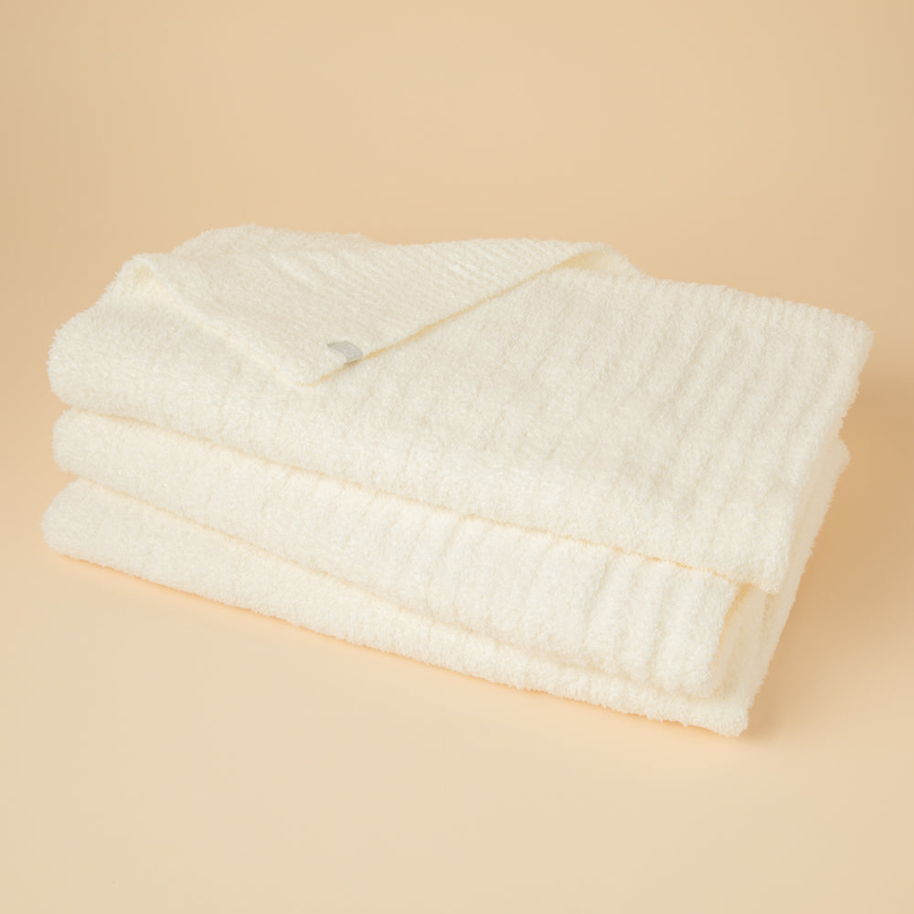 50" x 70" Solid Rib Marshmallow Blanket Almond