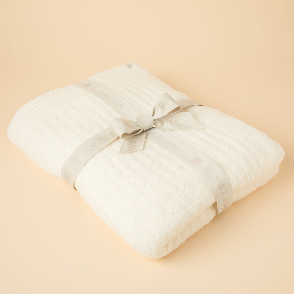 50" x 70" Solid Rib Marshmallow Blanket Almond