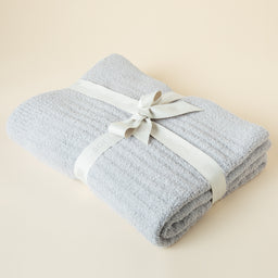 50" x 70" Solid Rib Marshmallow Blanket 50" x 70" Solid Rib Marshmallow Blanket in Grey