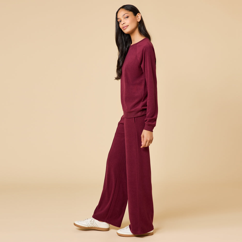 Vintage Velvet Raglan Crew Neck with Pintuck Pant Cherry Cola