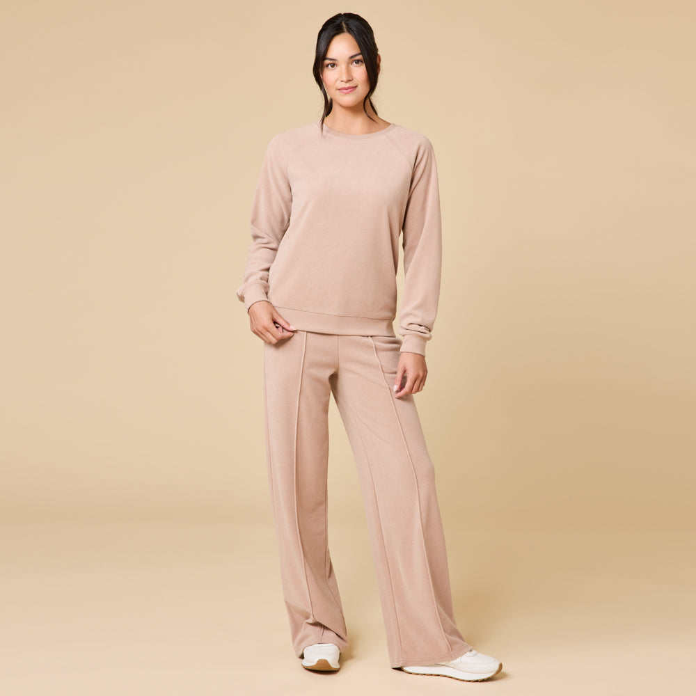 Vintage Velvet Raglan Crew Neck with Pintuck Pant Coco