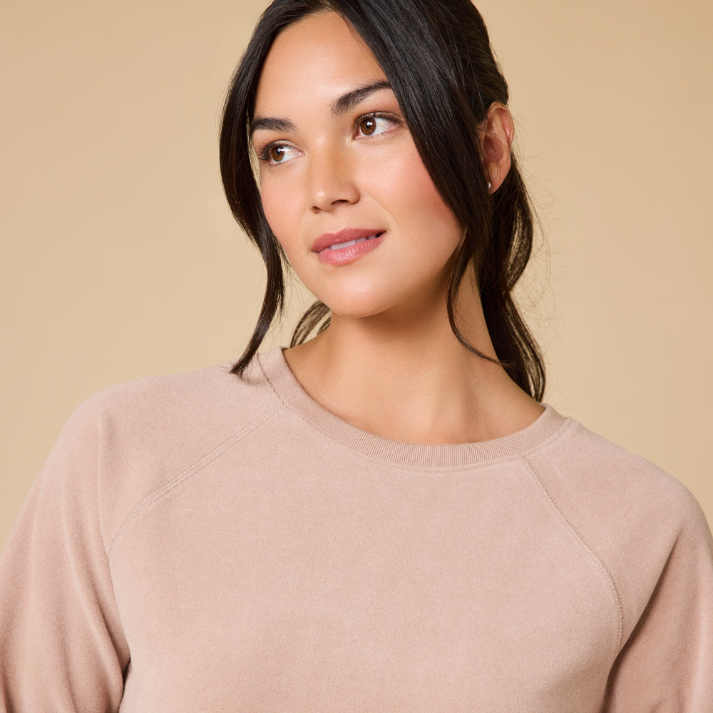 Vintage Velvet Raglan Crew Neck with Pintuck Pant Coco