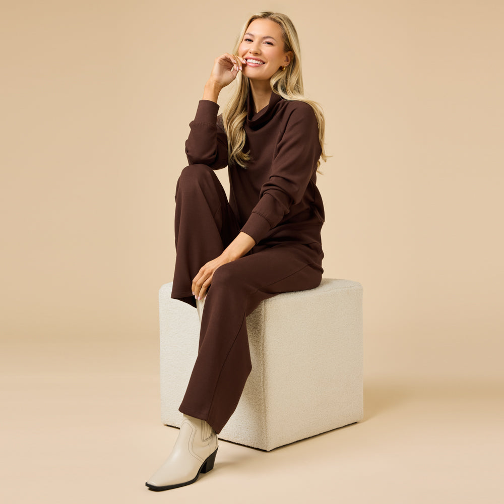 DreamTech Mock Neck with Pleated Pant Espresso