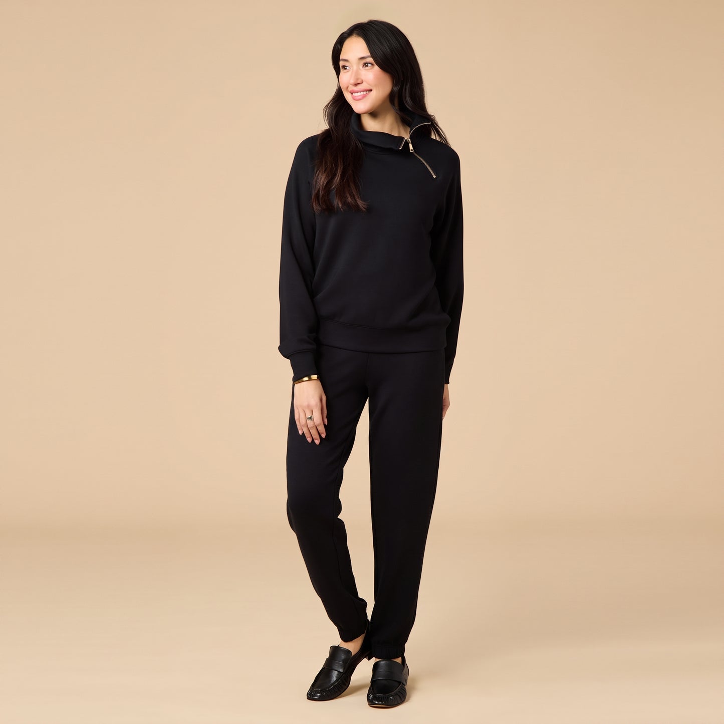 DreamTech Zip Mock Neck with Ankle Pant in Black