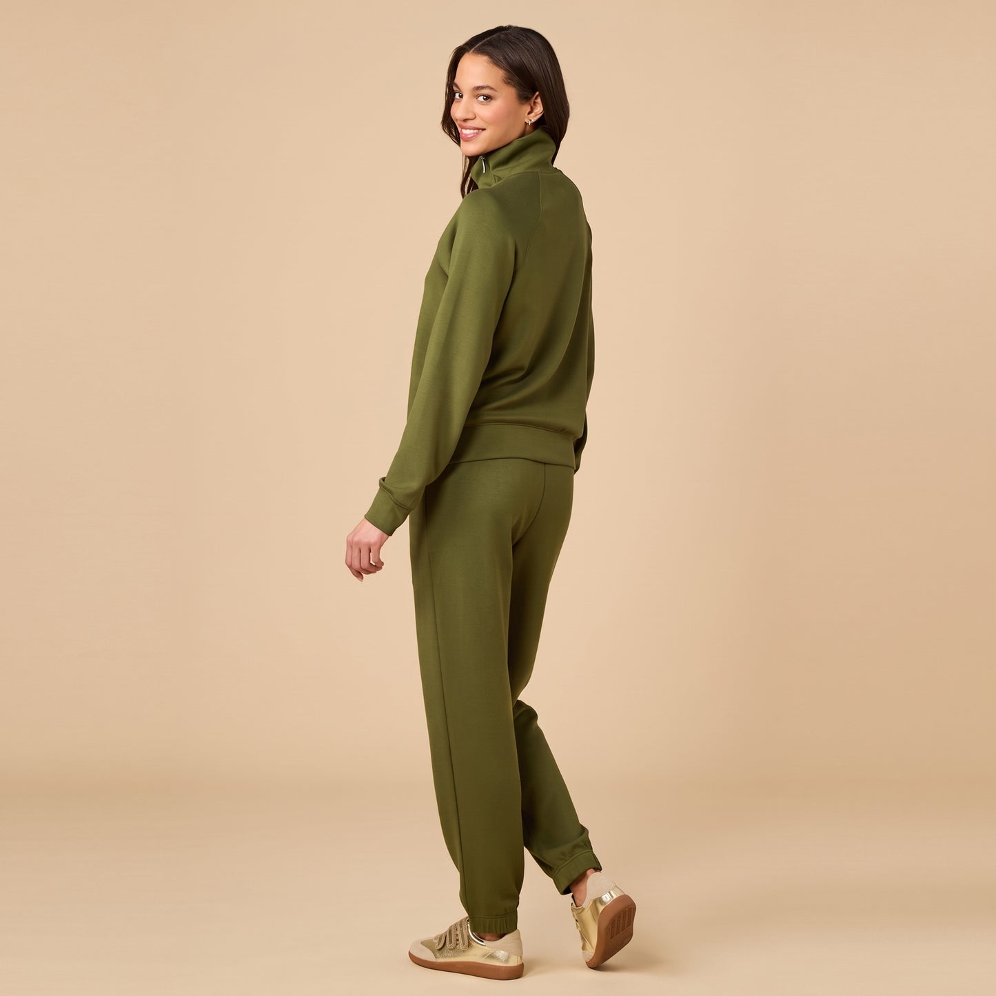 DreamTech Zip Mock Neck with Ankle Pant in Olive