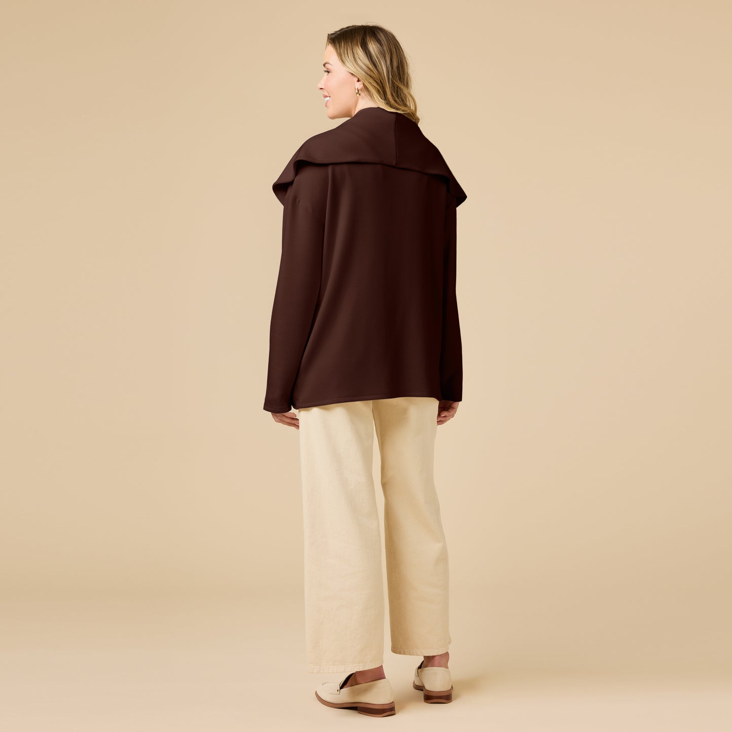 DreamTech Exaggerated Collar Cardigan in Espresso