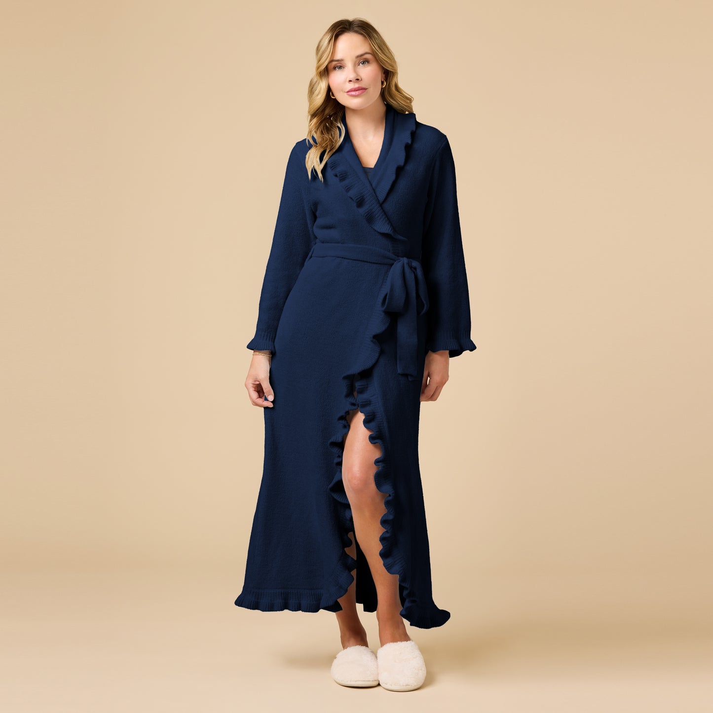 Ruffle Chenille Robe in Midnight
