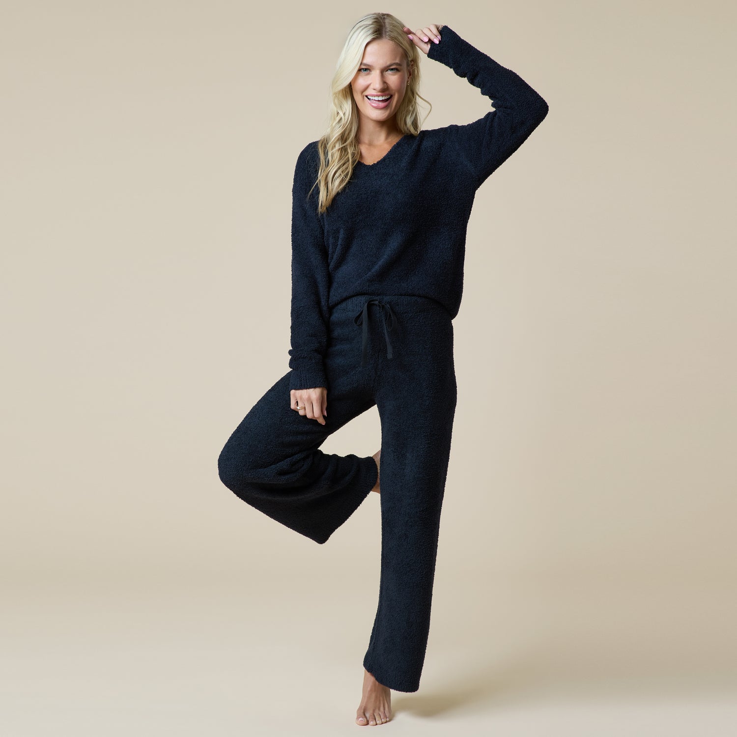 Solid Marshmallow V-Neck Lounge Set Solid Marshmallow V-Neck Lounge Set in Black