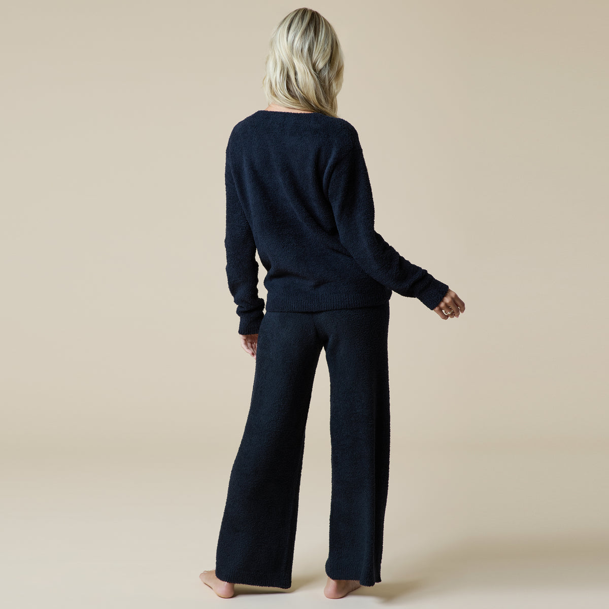Solid Marshmallow V-Neck Lounge Set Solid Marshmallow V-Neck Lounge Set in Black