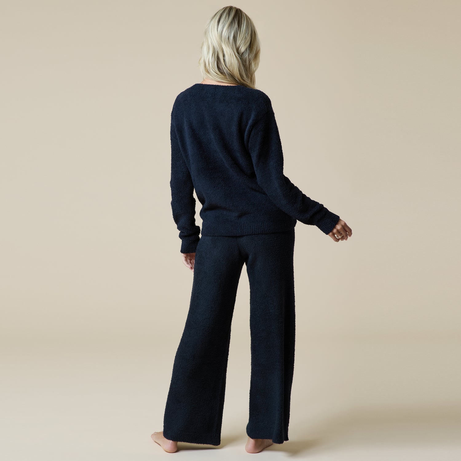 Solid Marshmallow V-Neck Lounge Set Solid Marshmallow V-Neck Lounge Set in Black