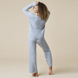 Solid Marshmallow V-Neck Lounge Set Solid Marshmallow V-Neck Lounge Set in Grey