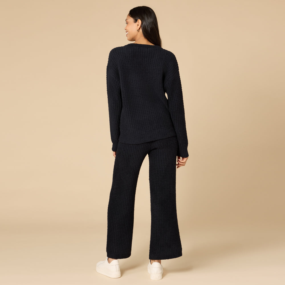 Waffle Marshmallow V-Neck with Long Pant Black