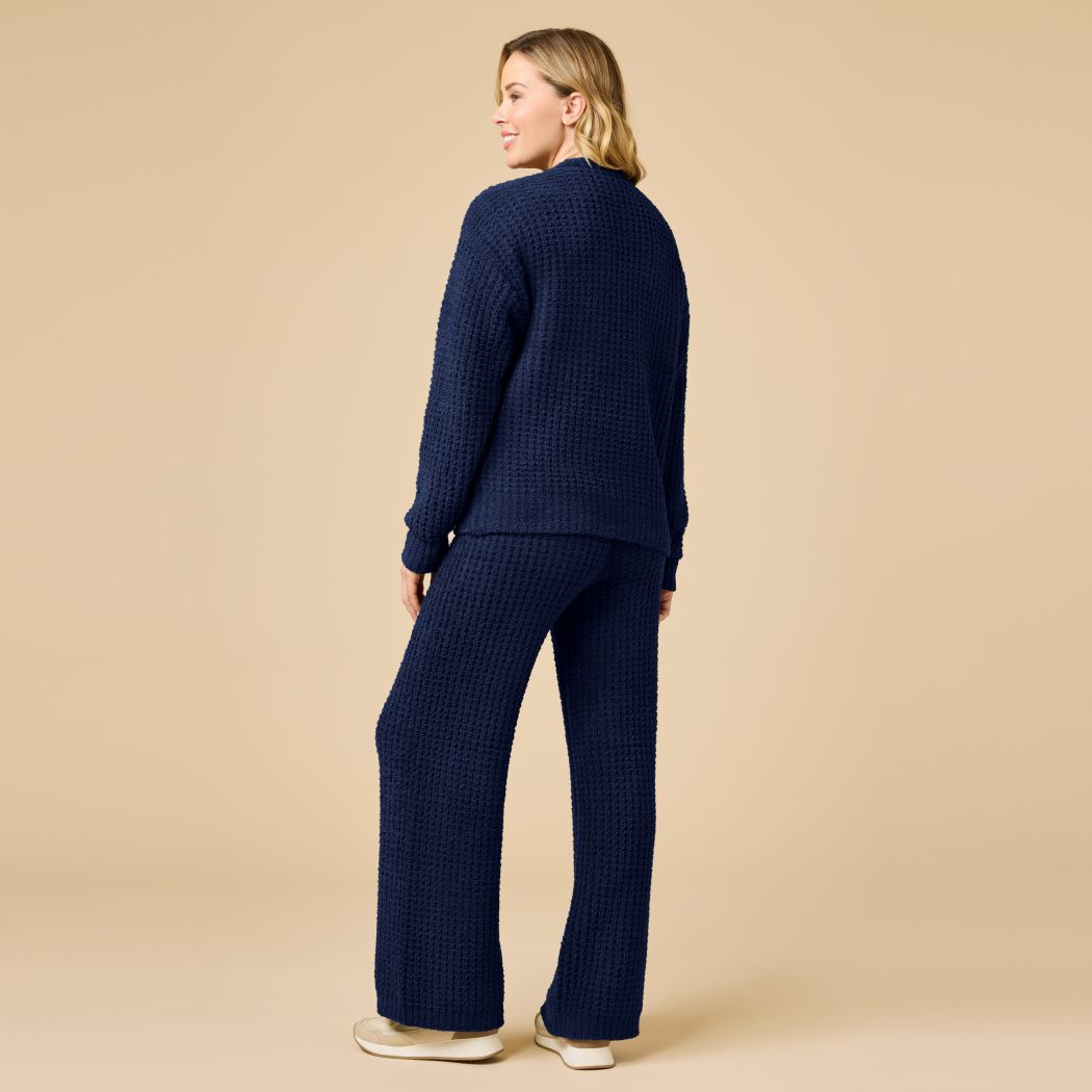 Waffle Knit Marshmallow V-Neck Lounge Set Waffle Marshmallow V-Neck Luxe Lounge Set in Midnight