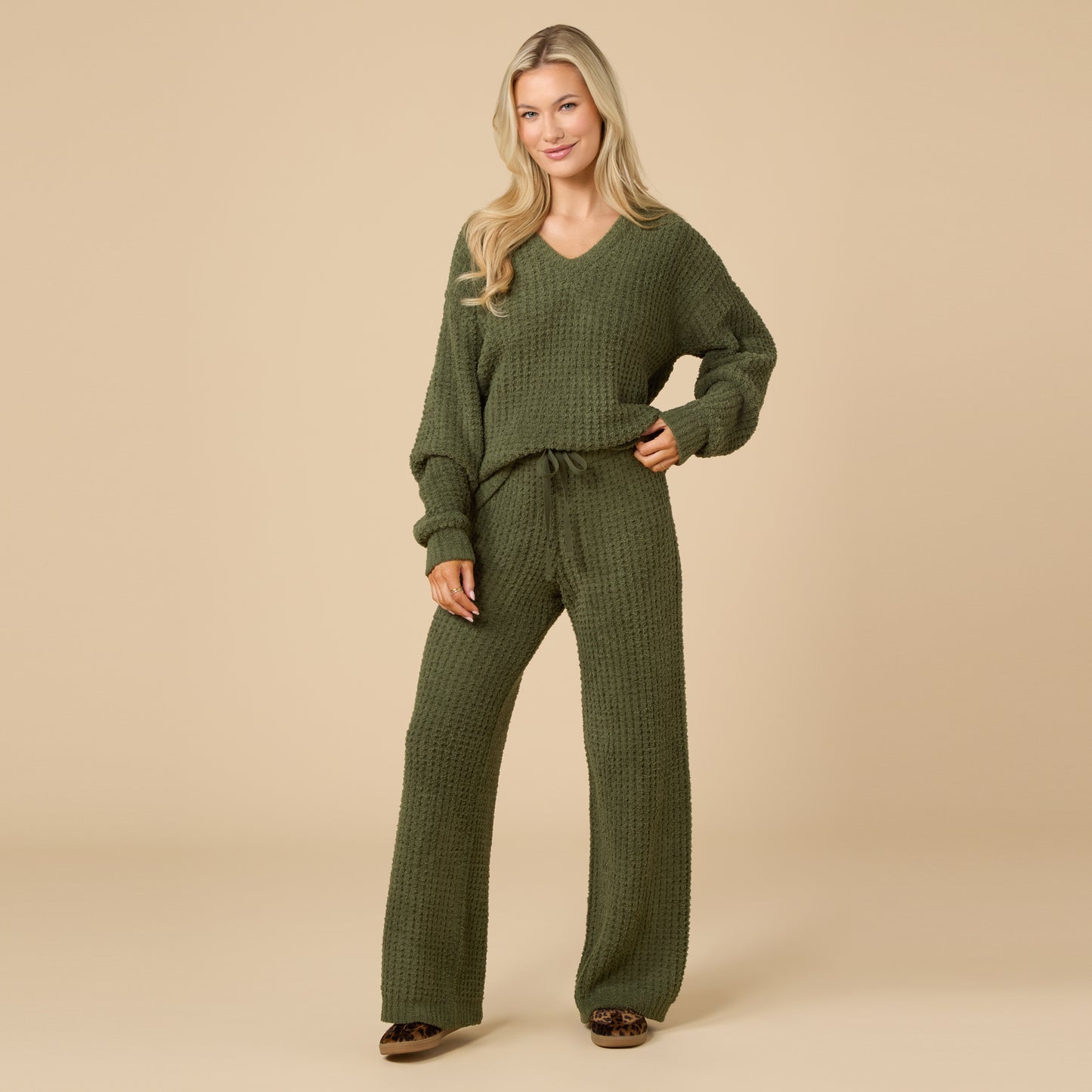 Waffle Marshmallow V-Neck Luxe Lounge Set in Olive
