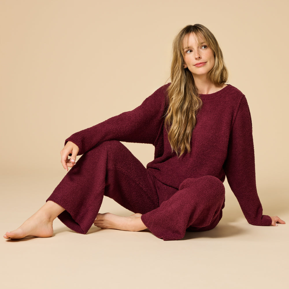 Solid Marshmallow Reverse Seam Crew Neck Lounge Set with Bracelet Sleeve Cherry Cola