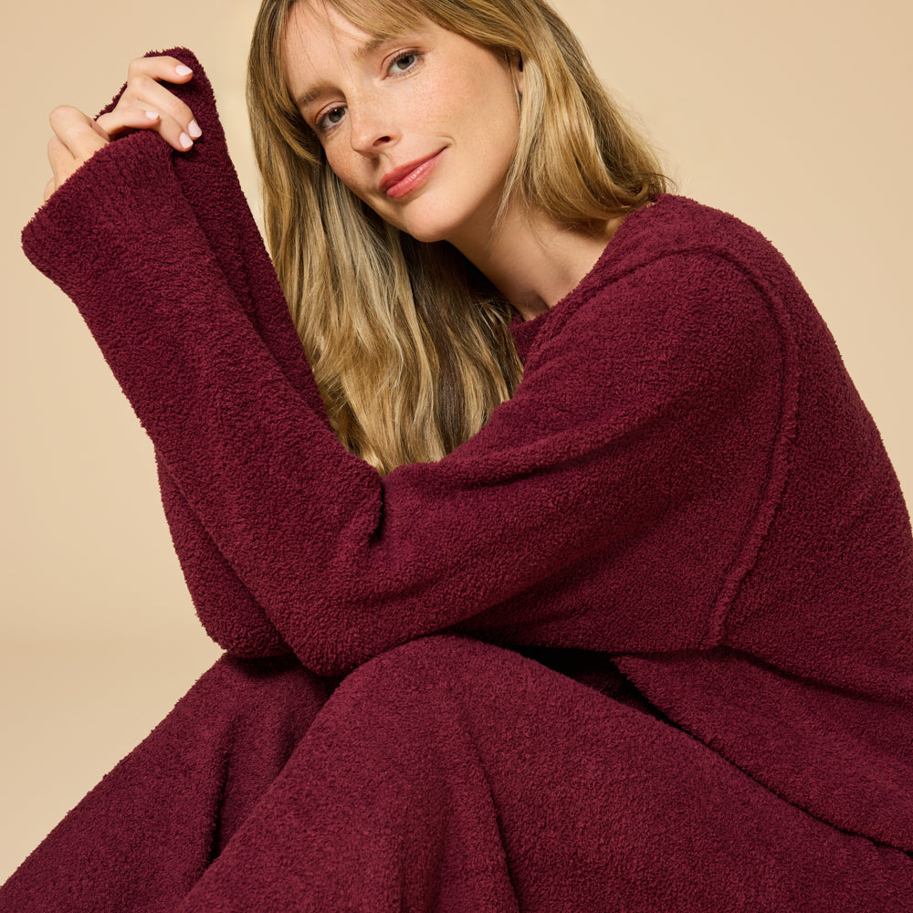 Solid Marshmallow Reverse Seam Crew Neck Lounge Set with Bracelet Sleeve Cherry Cola