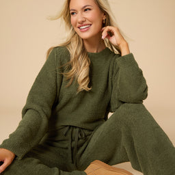Solid Marshmallow Reverse Seam Crew Neck Lounge Set with Bracelet Sleeve Solid Marshmallow Reverse Seam Crew Neck Lounge Set with Bracelet Sleeve in Olive