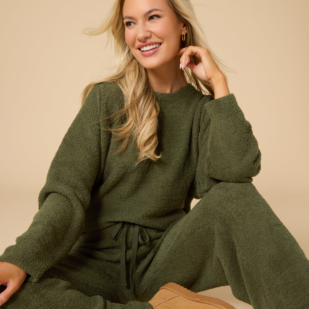 Solid Marshmallow Reverse Seam Crew Neck Lounge Set with Bracelet Sleeve in Olive