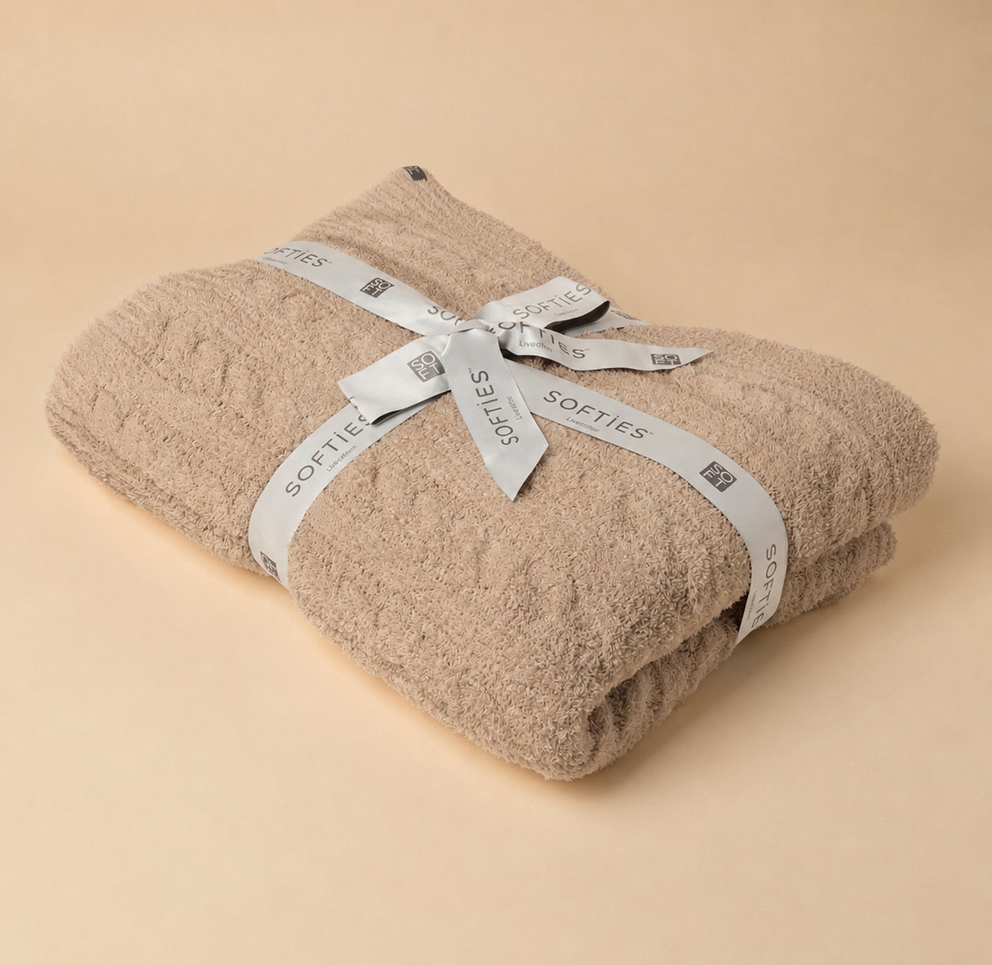 Cable Knit Marshmallow Blanket in Coco