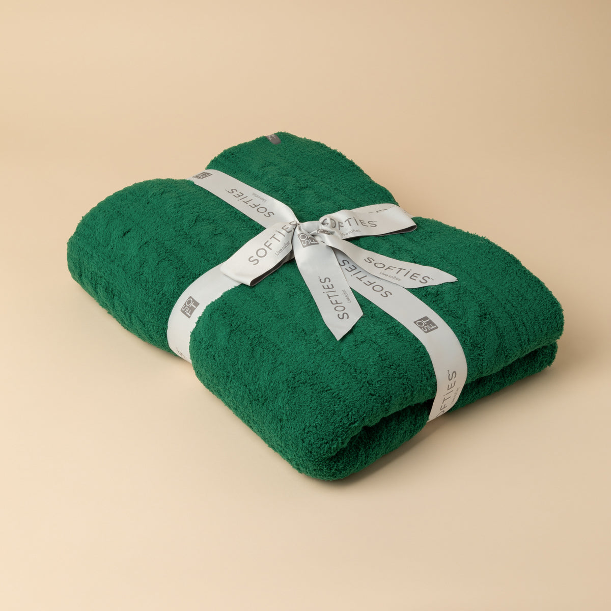 Cable Knit Marshmallow Blanket Cable Knit Marshmallow Blanket in Green