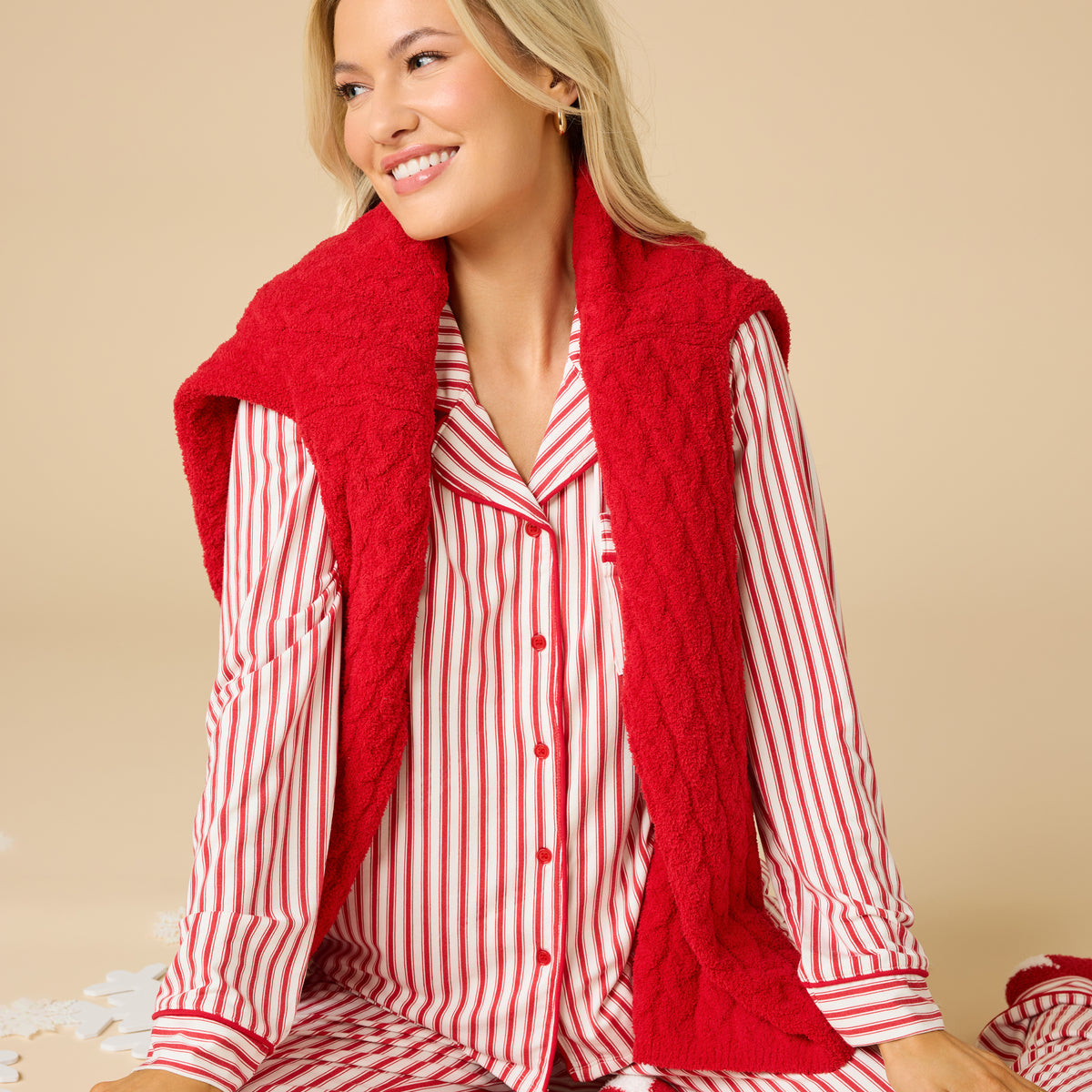 Cable Knit Marshmallow Scarf Cable Knit Marshmallow Scarf in Red