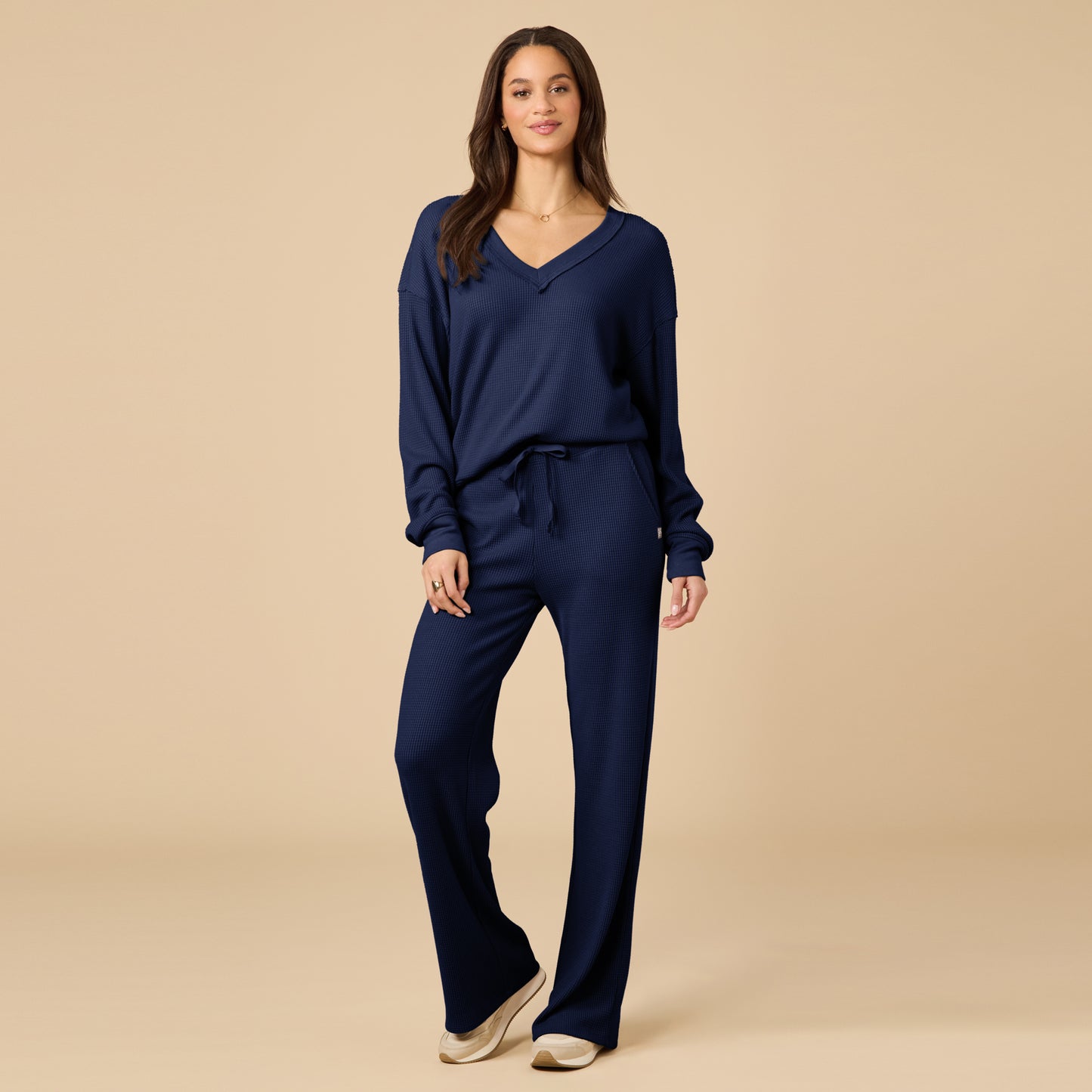 AirThermal Knit V-Neck with Raw Hem and Long Pant in Midnight