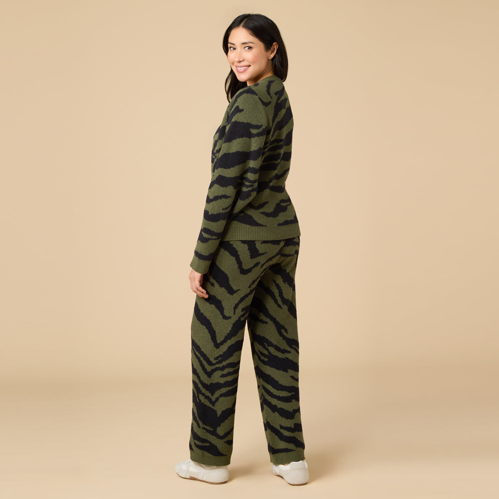 Zebra Marshmallow Crew Neck with Long Pant Zebra Marshmallow Crew Neck with Long Pant in Zebra Olive