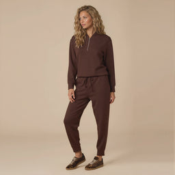 DreamTech ¼ Zip Jogger Set DreamTech ¼ Zip Jogger Set in Espresso [AI-generated]