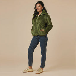 DreamPlush 1/4 Zip Pullover DreamPlush 1/4 Zip Pullover in Olive [AI-generated]