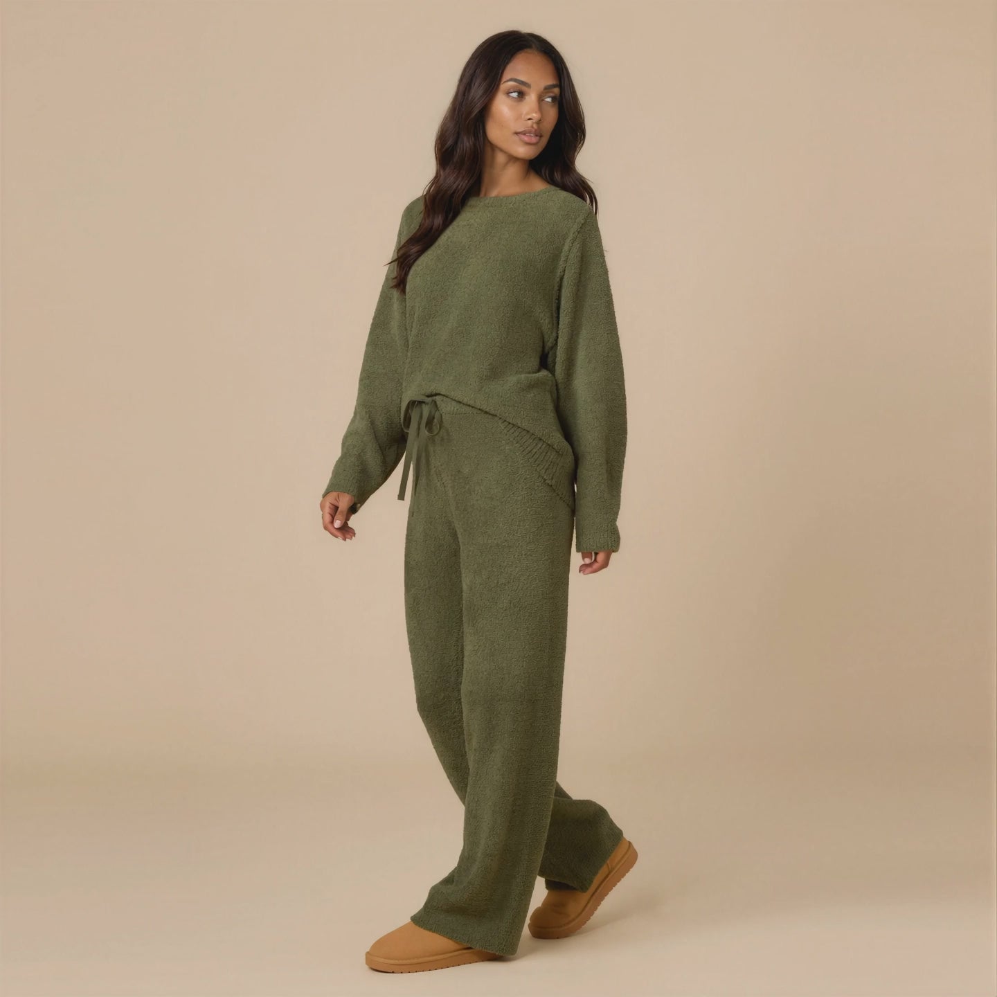 Solid Marshmallow Reverse Seam Crew Neck Lounge Set with Bracelet Sleeve in Olive [AI-generated]