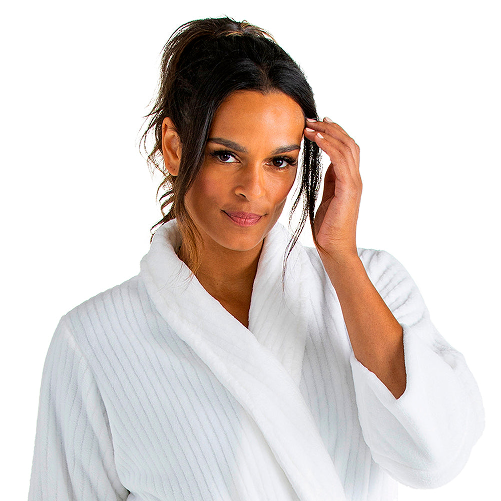 Drop Needle Cloud Fleece Robe White