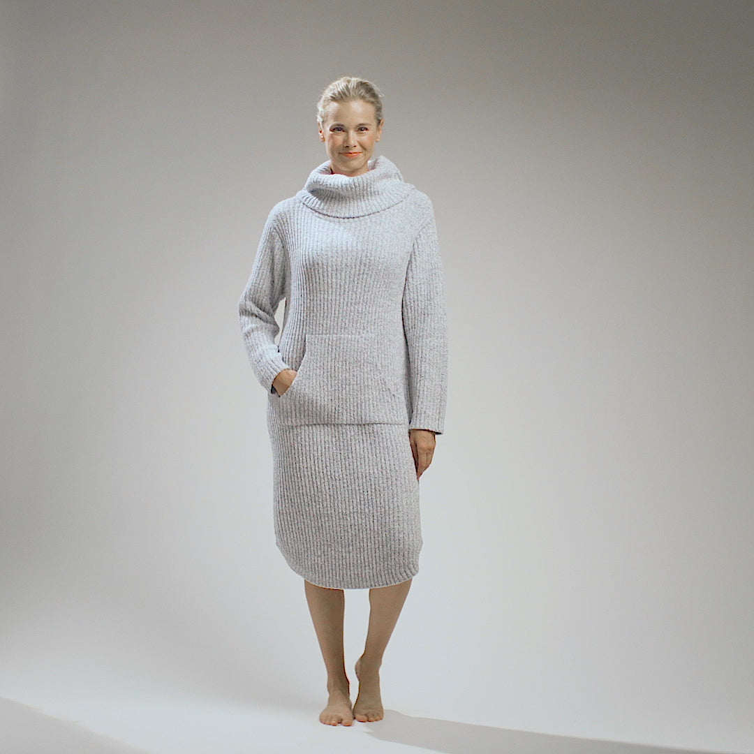 Marshmallow Slouch Turtleneck Lounger Grey