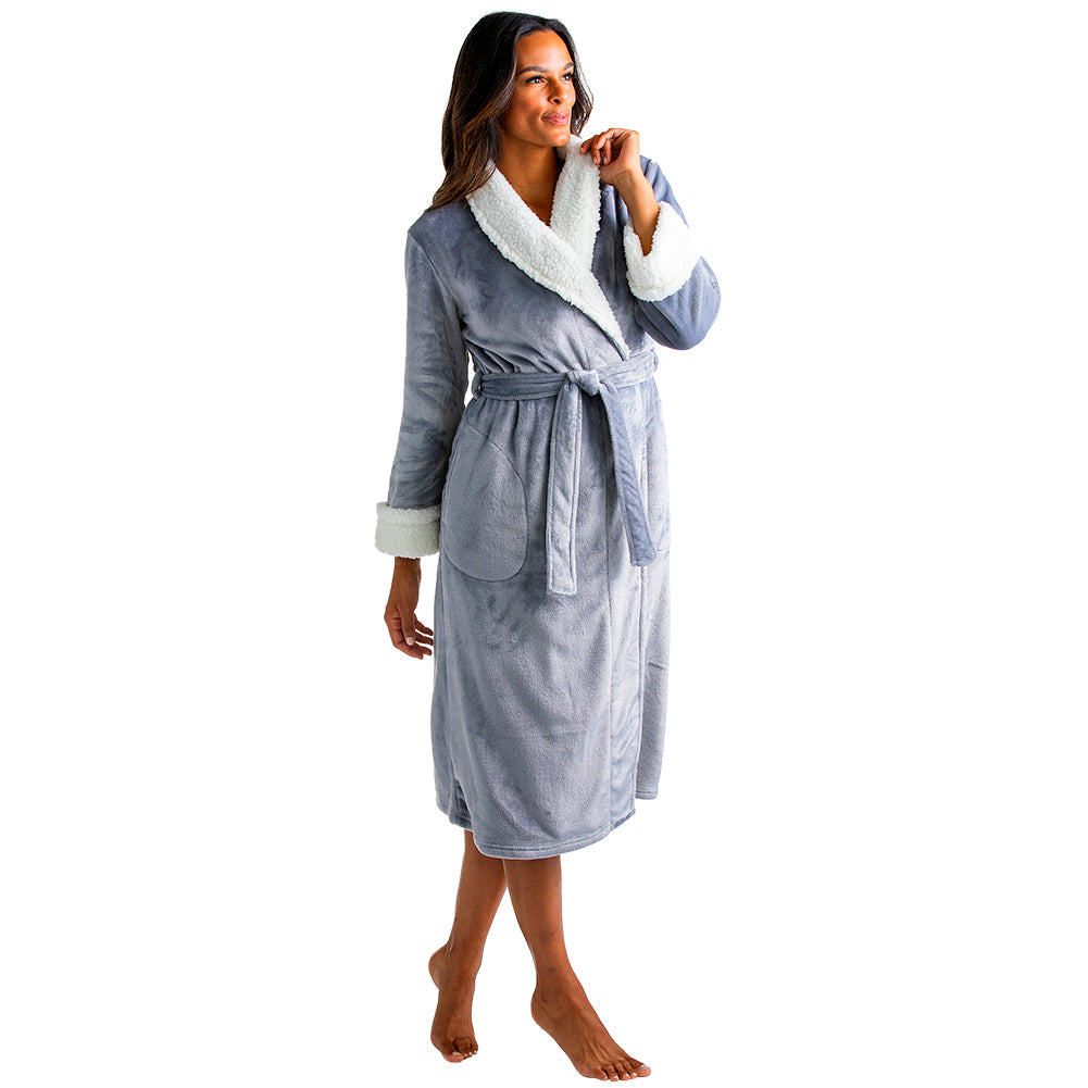 Plush Sherpa Robe with Contrast Trim Grey